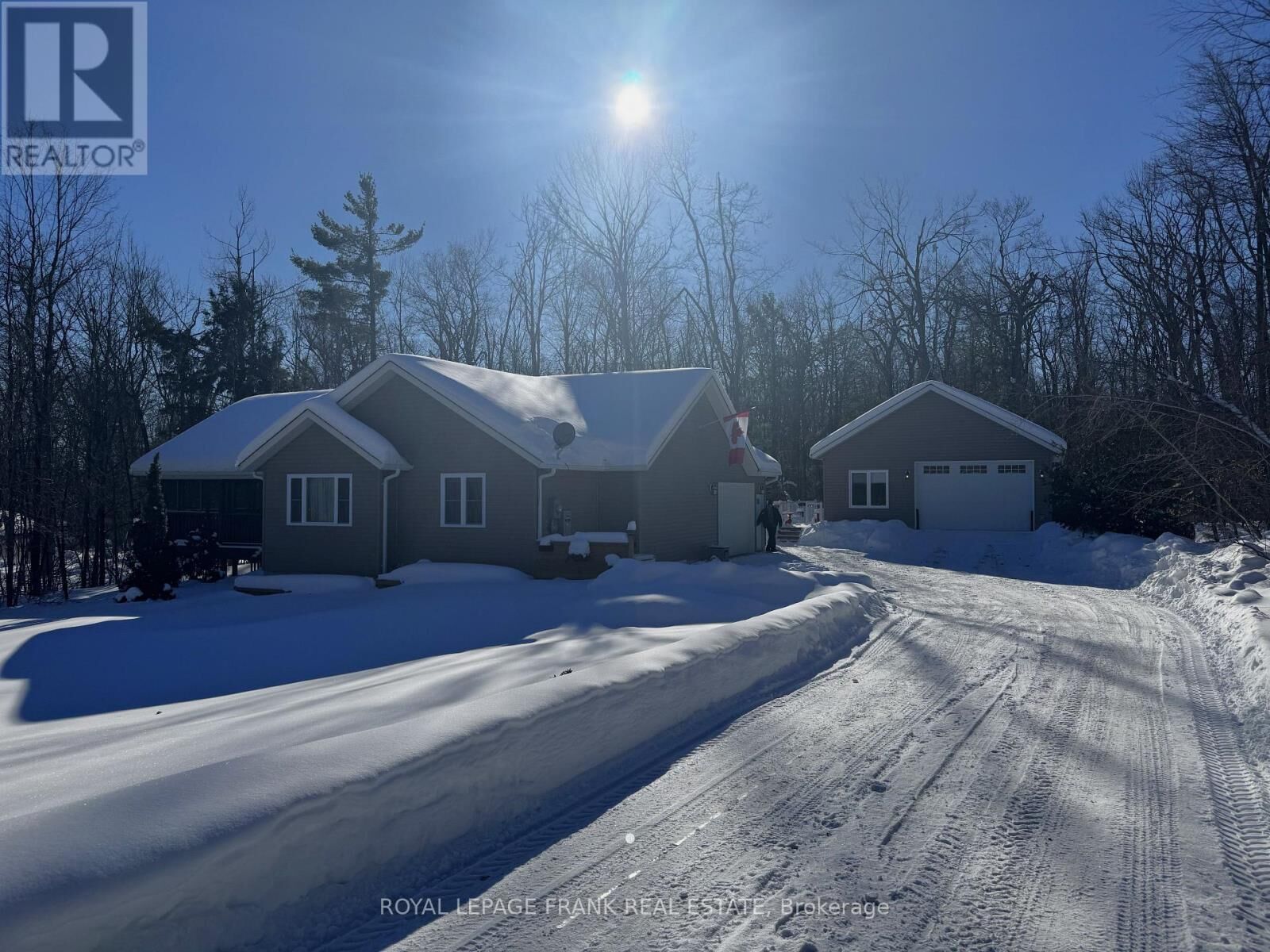 Property Photo:  25 Lakeland Avenue  ON K0L 1J0 