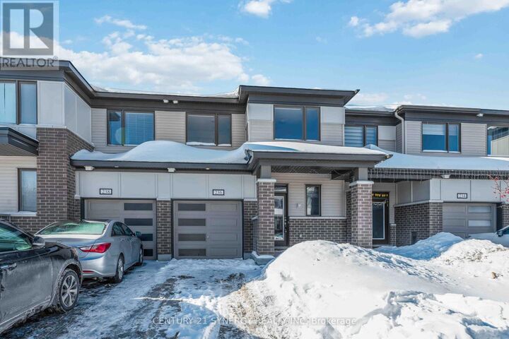 Property Photo:  236 Billrian Crescent  ON K2S 3A6 