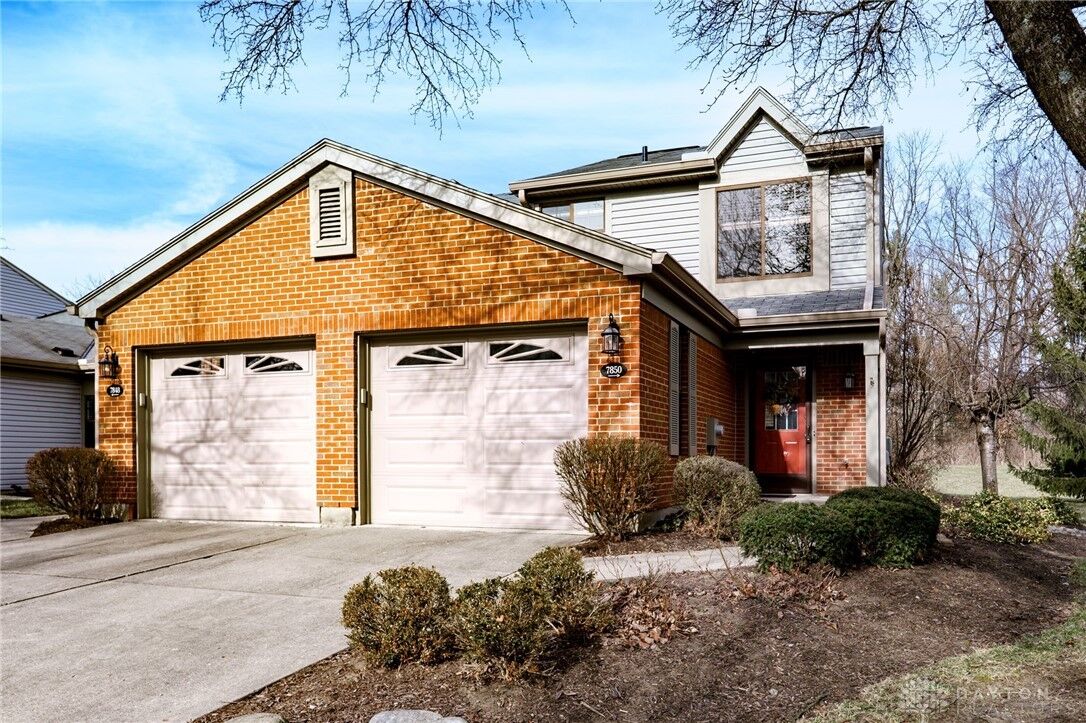 Property Photo:  7850 Hackney Circle  OH 45039 