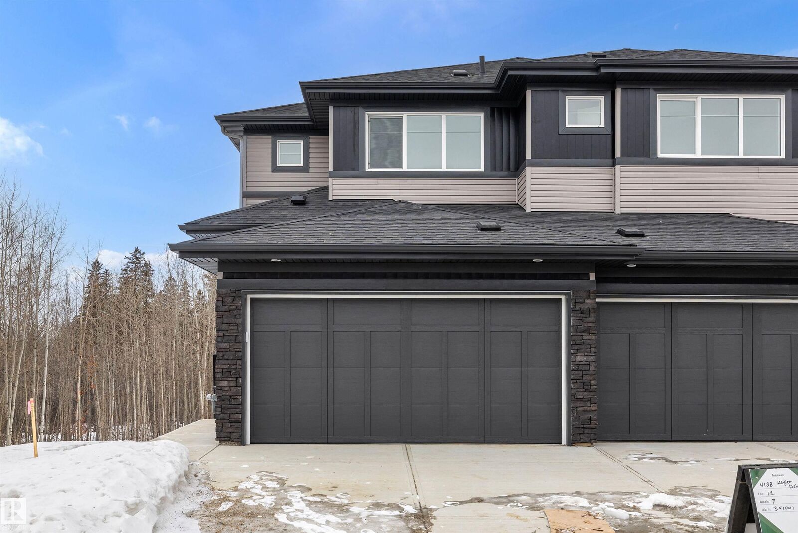 Property Photo:  4188 Kinglet Drive NW  AB T5S 0W9 