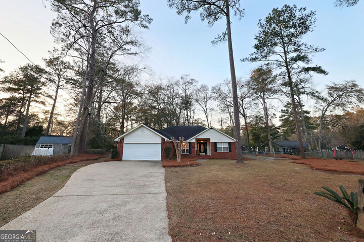 Property Photo:  105 Scotty Court  GA 31792 