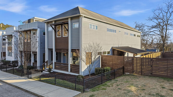 Property Photo:  40 Peak Street  TN 37405 