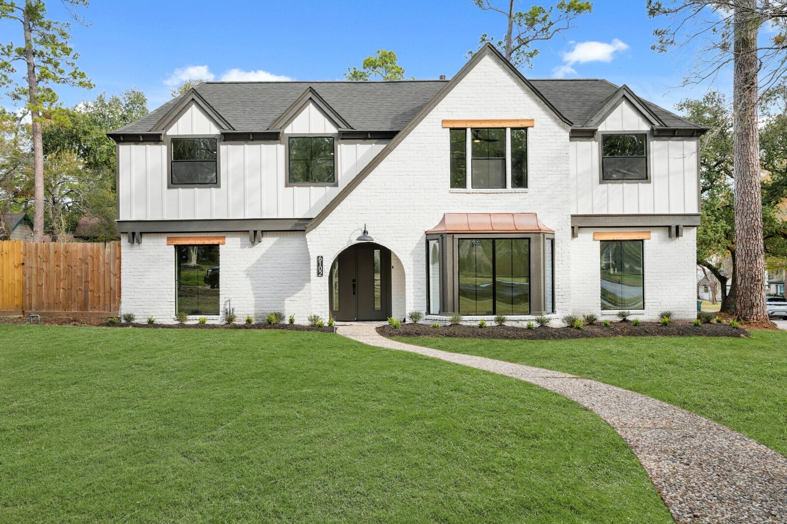 Property Photo:  6102 Knollview Drive  TX 77389 