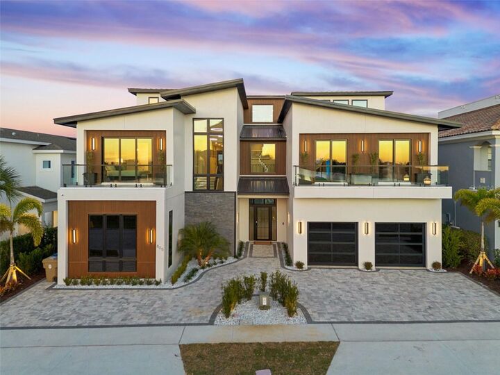 Property Photo:  805 Golden Bear Drive  FL 34747 