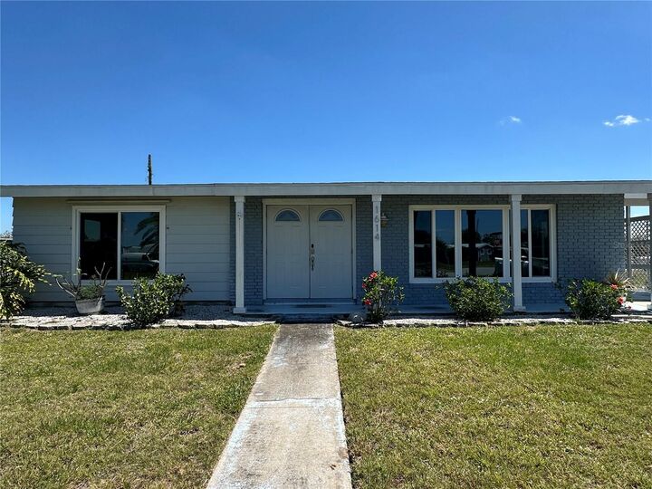 Property Photo: 1614 Noble Terrace FL 33952