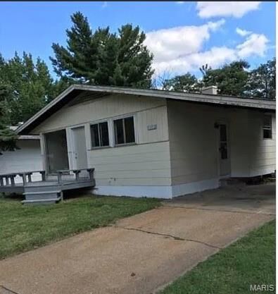 Property Photo:  10416 Durness Drive  MO 63137 