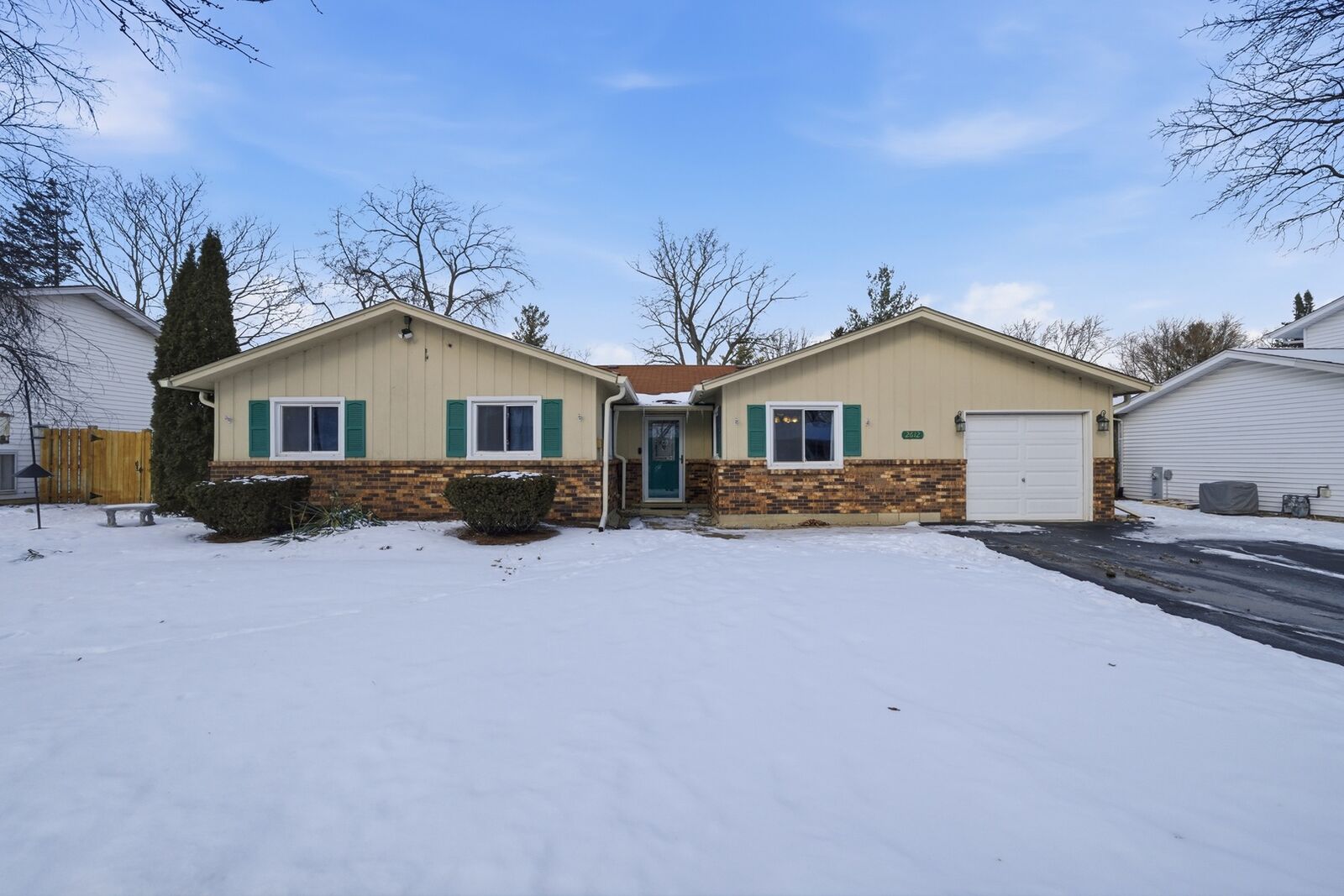 Property Photo:  2612 Mitchell Drive  IL 60517 