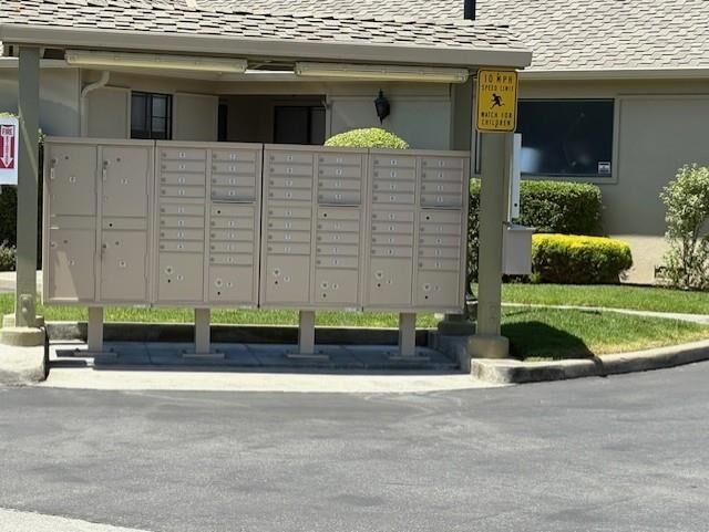 Property Photo:  138 Nissen Road 1  CA 93901 