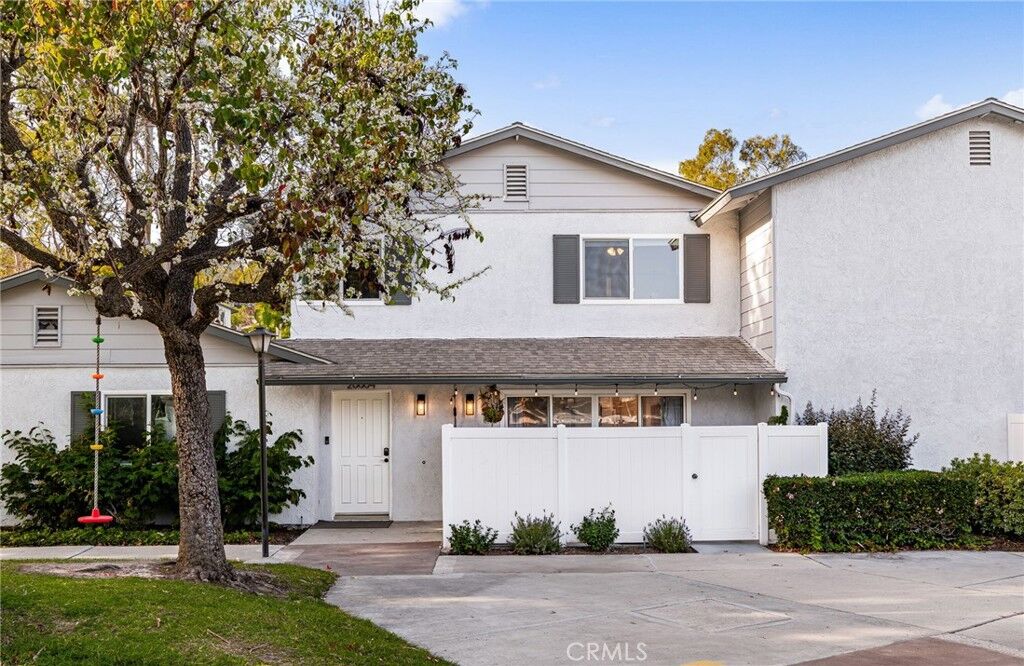 Property Photo:  20004 Waverly Glen 46  CA 92886 