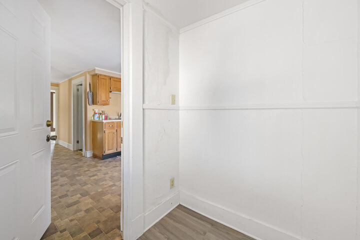 Property Photo:  59 Thatcher Street  ME 04401 