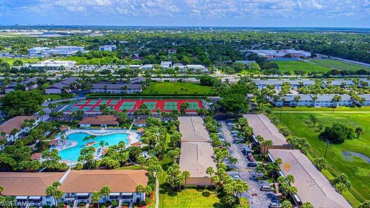 Property Photo:  3832 Snowflake Ln 1207  FL 34112 