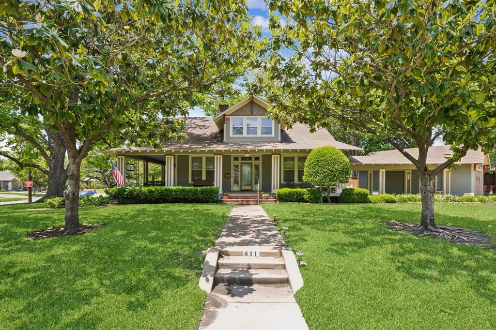 Property Photo:  411 S 11th Street  TX 75040 