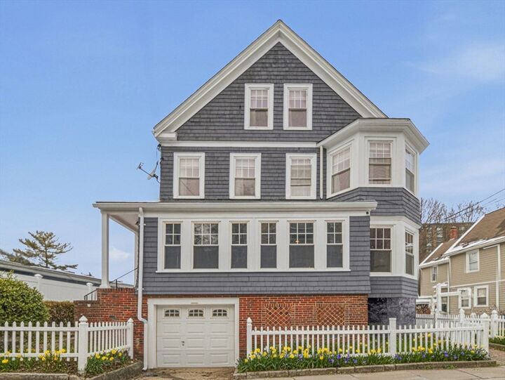 Property Photo:  87 Burt St  MA 02124 
