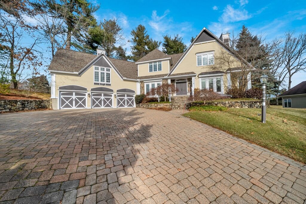 Property Photo:  4 Andover Country Club Ln  MA 01810 