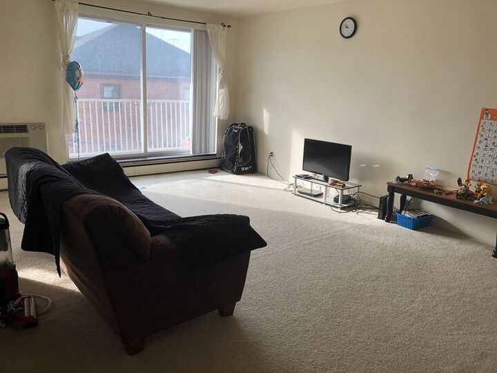 Property Photo:  123 Sewall Avenue 3J  MA 02446 