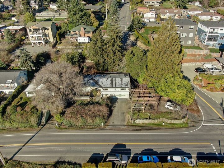 Property Photo: 6330 NE 181st Street WA 98028