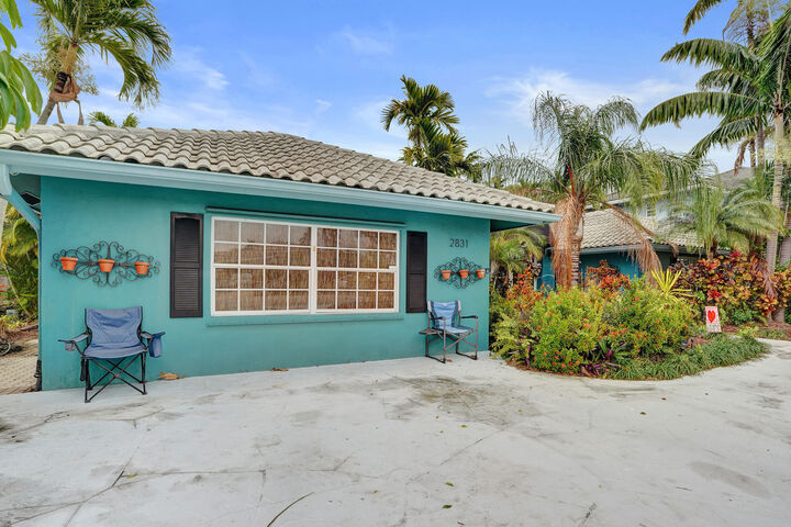 Property Photo:  2831 NE 34th Court  FL 33064 