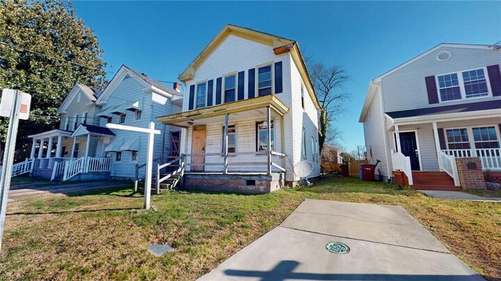 Property Photo:  1318 18th St  VA 23324 