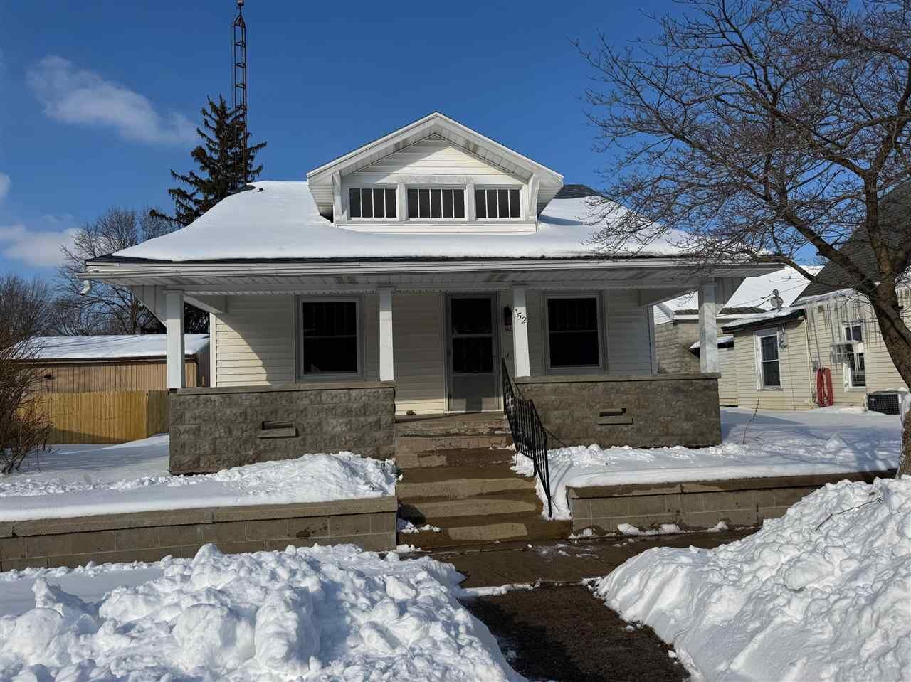 Property Photo:  152 W College Street  IN 47346 