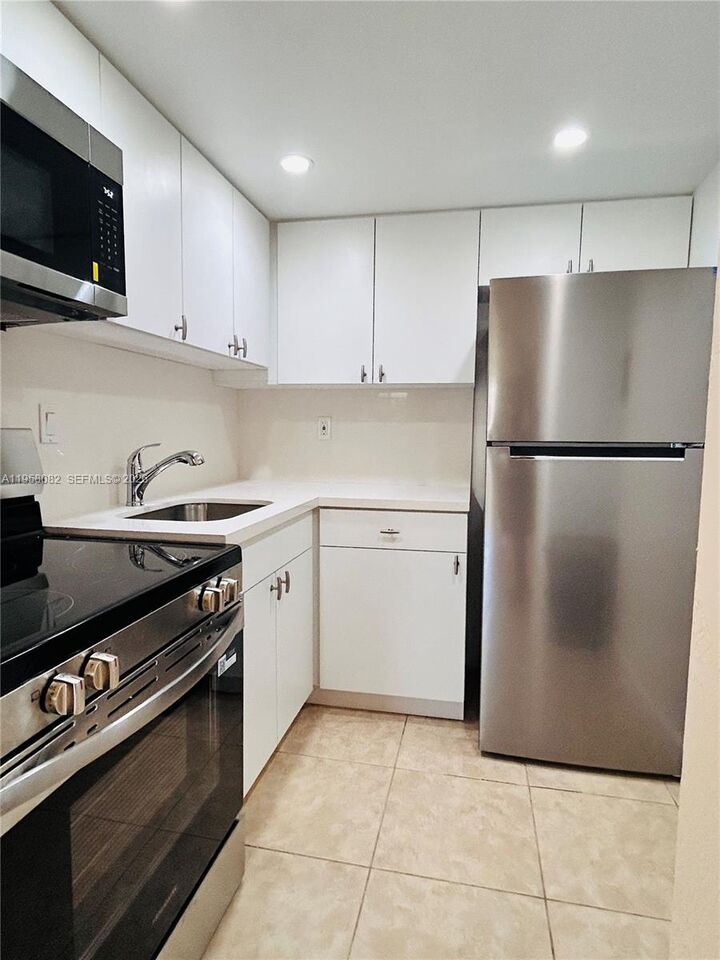 Property Photo:  8603 SW 68th Ct 22  FL 33143 