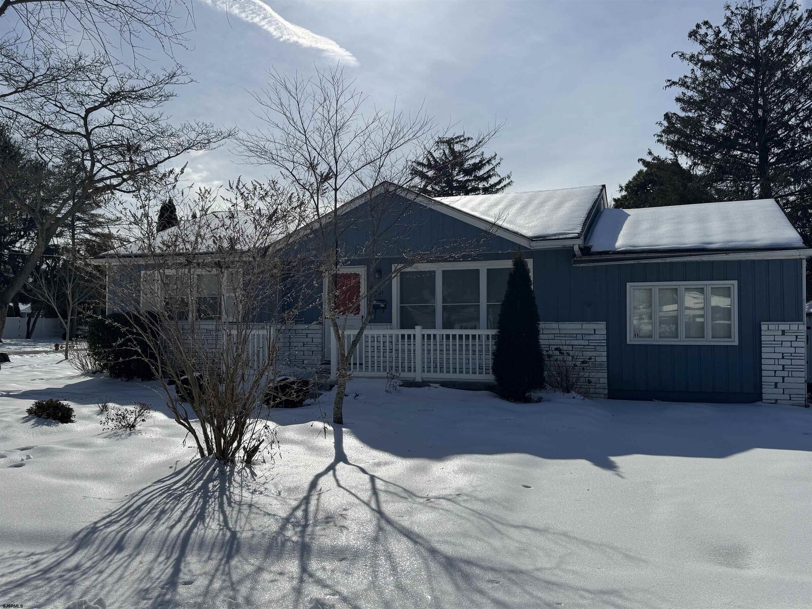 Property Photo:  301 W Patcong Ave  NJ 08221 