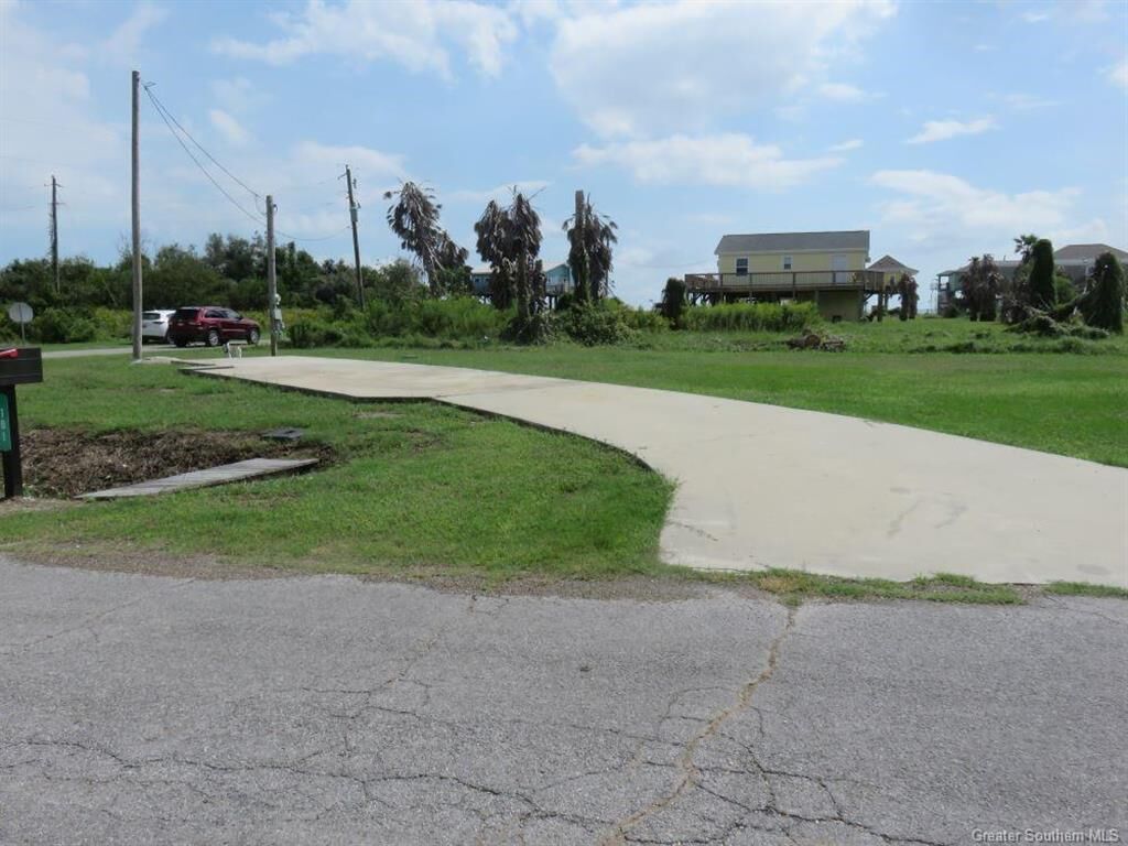 Property Photo:  101 Seaward Avenue  LA 70631 