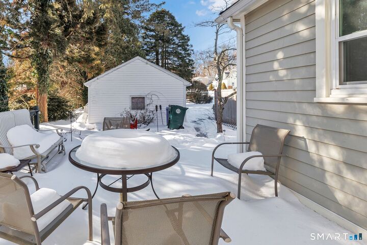 Property Photo: 185 Cutspring Road CT 06614