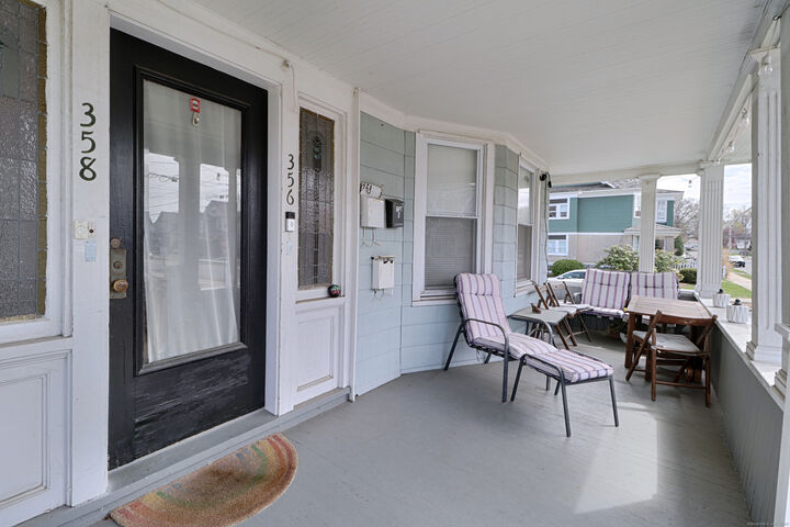Property Photo:  356 Midland Street 2  CT 06605 