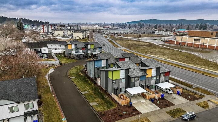 Property Photo:  303-314 S Felts Ln Ln  WA 99206 