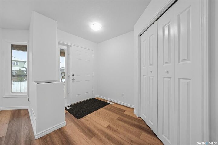 Property Photo:  446 Geary Crescent  SK S7R 0B8 