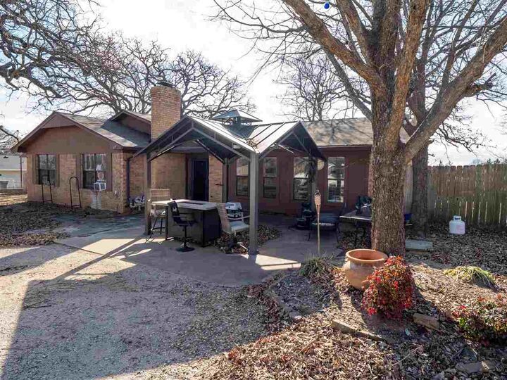 Property Photo:  11939 Kristi Lane  OK 73453 