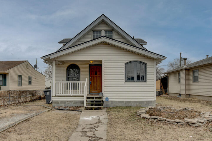 Property Photo:  3445 3rd  Avenue  IA 51501 