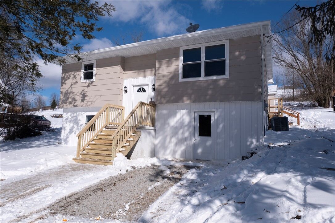 Property Photo:  9 3rd St  PA 15658 