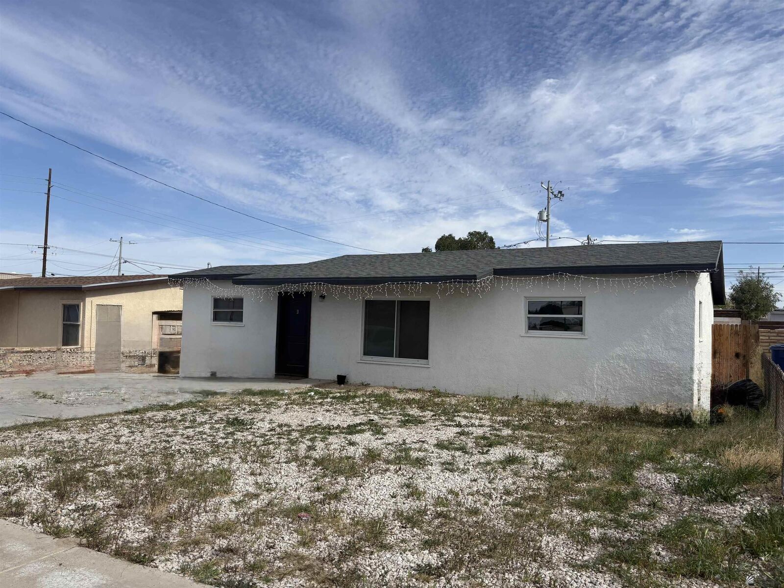 Property Photo:  1135 S 13 Ave  AZ 85364 