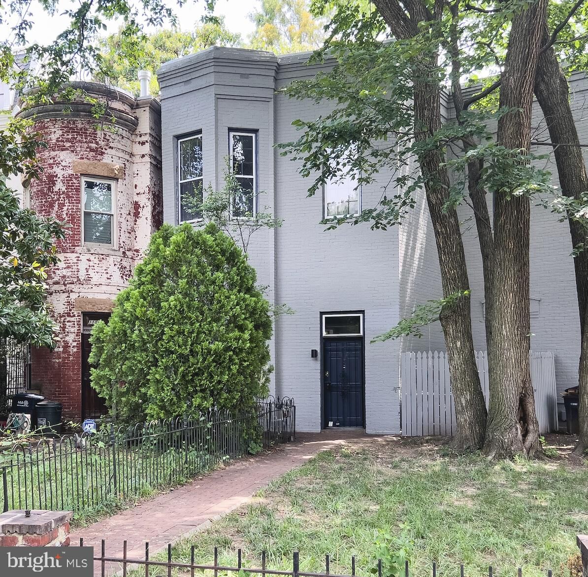 Property Photo:  1101 South Carolina Avenue SE B  DC 20003 