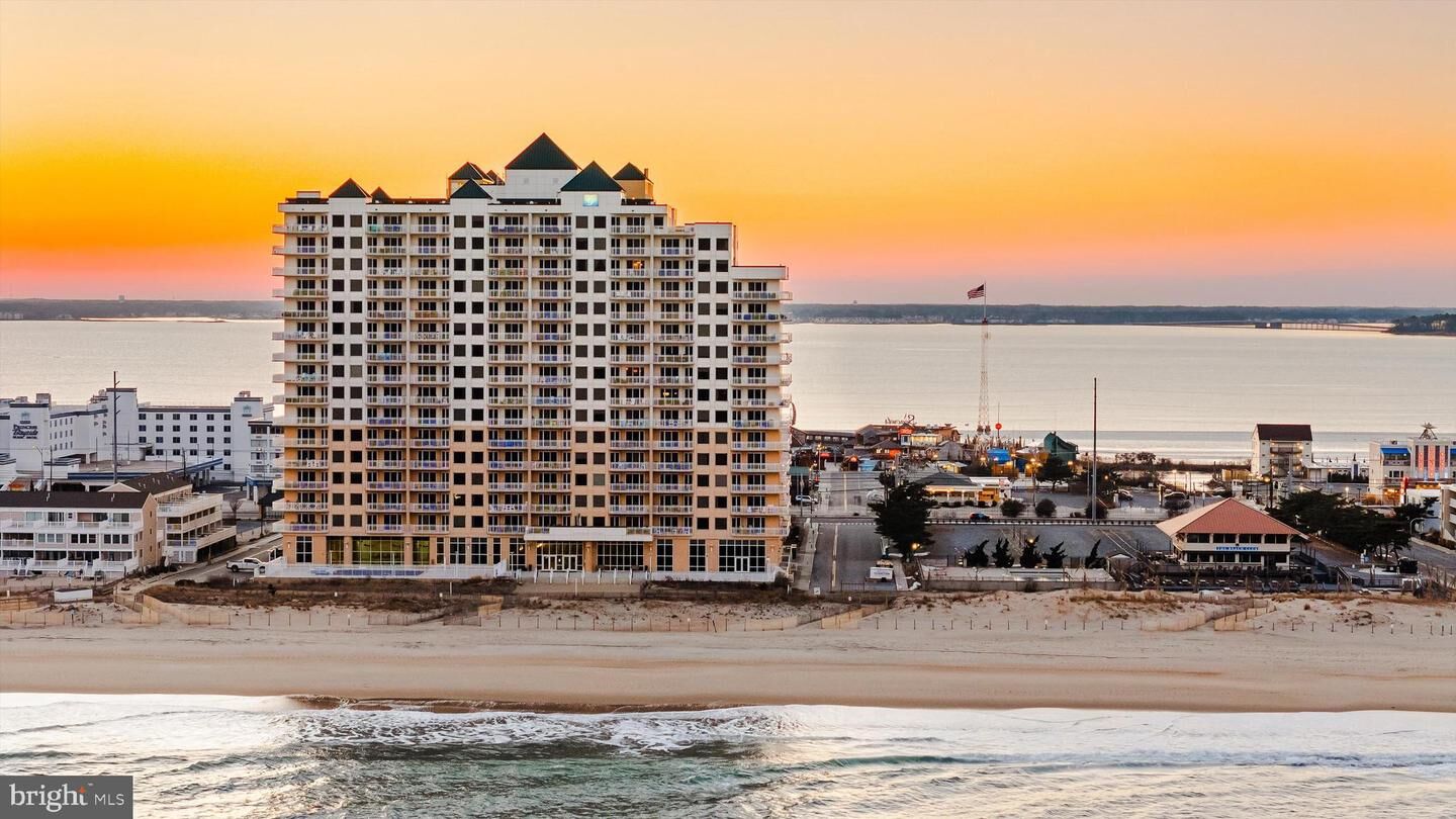 Property Photo: 2 48th Street 1612 Gateway Grand MD 21842