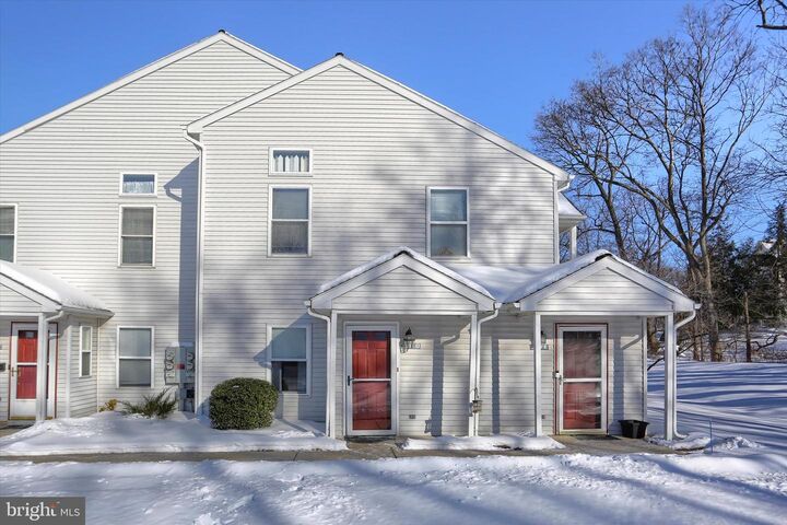 Property Photo:  5809 Hidden Lake Drive D  PA 17111 