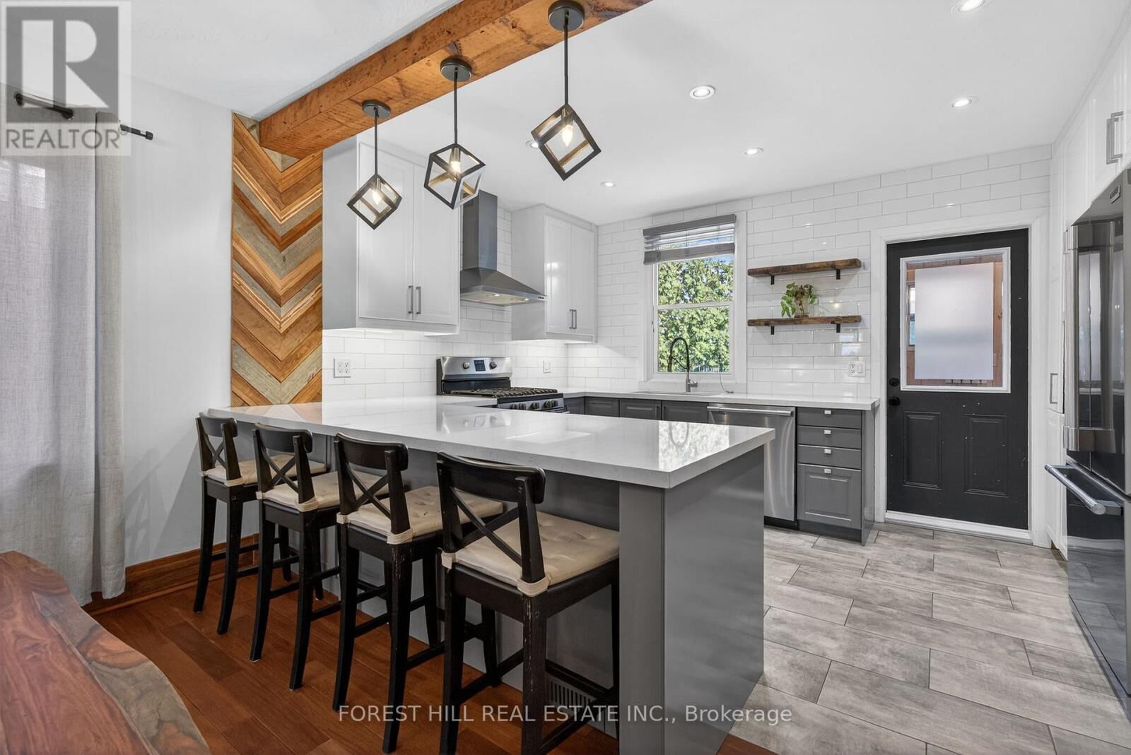 Property Photo:  151 Dawes Road  ON M4C 5C1 