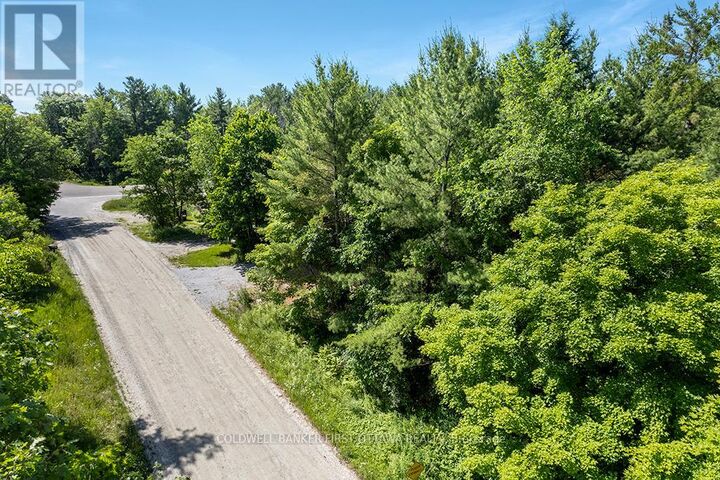 Photo de la propriété:  115 Doran Road  ON K7H 3C7 
