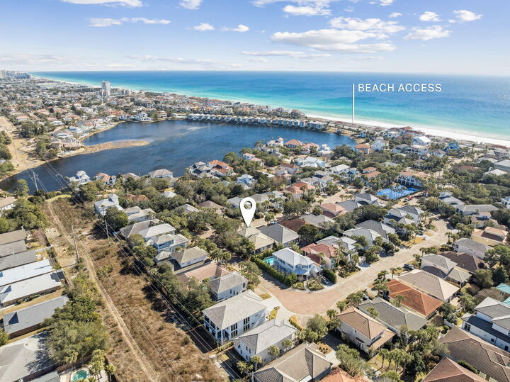 Property Photo:  98 Cayman Cove  FL 32541 