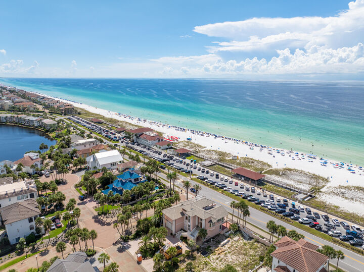 Property Photo:  98 Cayman Cove  FL 32541 