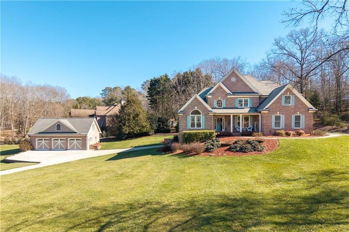 Property Photo:  8015 Hurakan Creek Crossing  GA 30028 