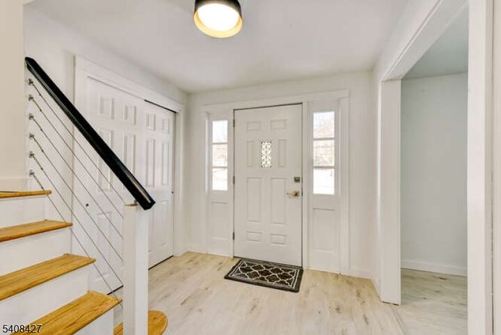 Property Photo:  22 Glen Rd  NJ 08805 