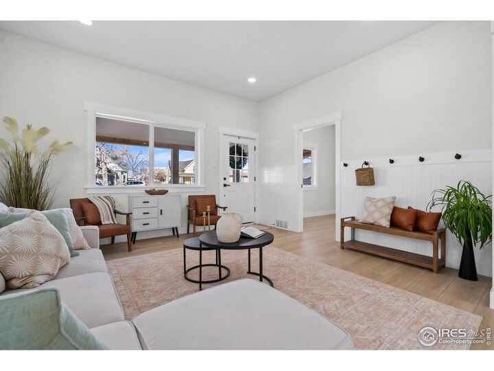 Property Photo: 409 Walnut St CO 80550