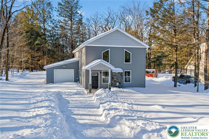 Property Photo: 1073 Westside Drive PA 18445