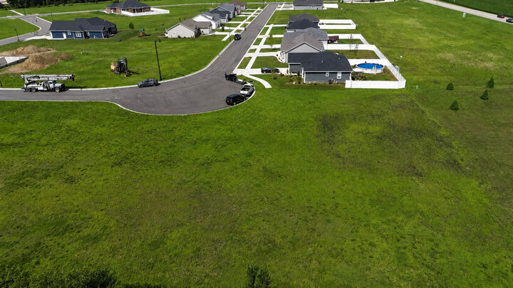 Property Photo:  3 Crossing Court  IL 61354 