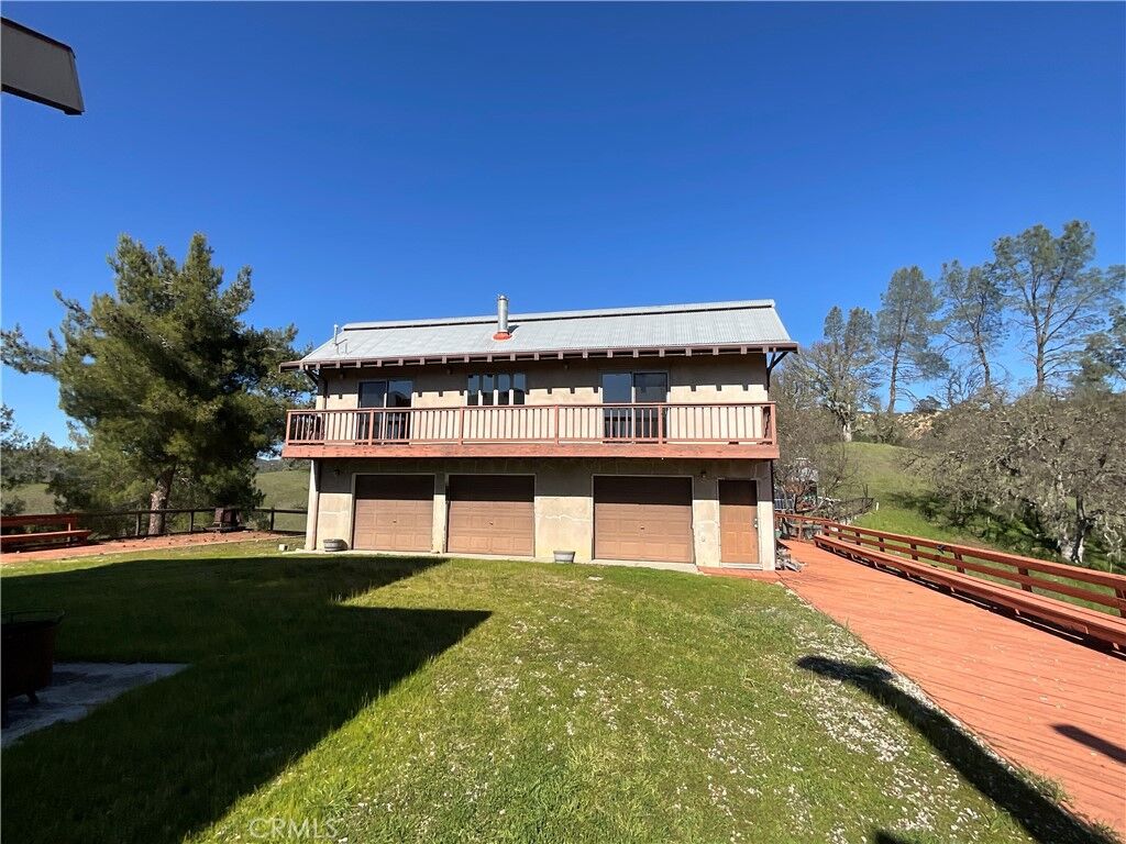 Property Photo:  49397 Sapaque  CA 93426 