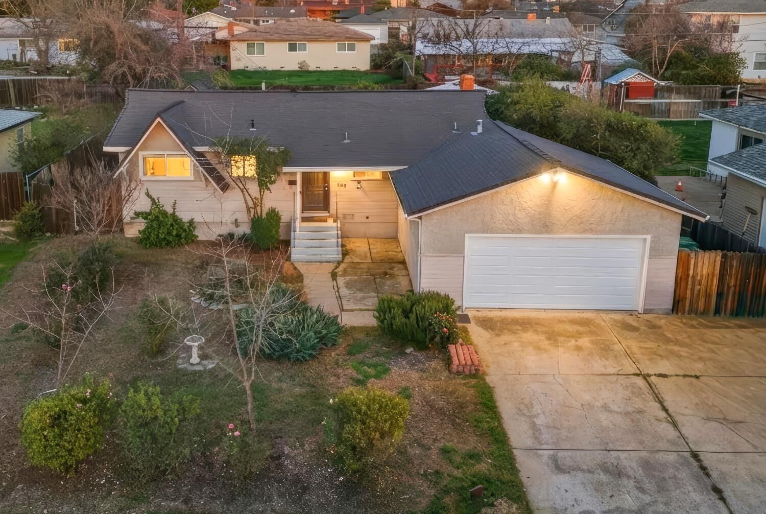 Property Photo:  409 Wales Drive  CA 95630 