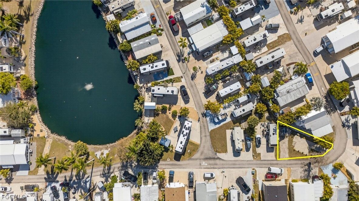 Property Photo:  5109 White Sky Circle  FL 33908 