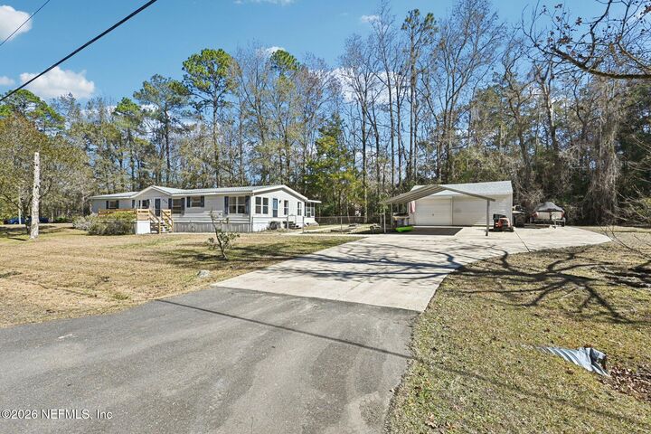 Property Photo:  929 Naples Lane  FL 32065 